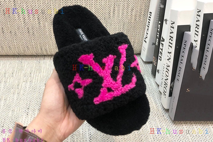 NEW 루이비통 신발 신상 LV 3688243