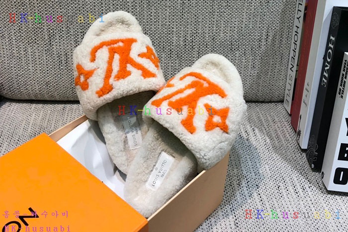 NEW 루이비통 신발 신상 LV 3688244