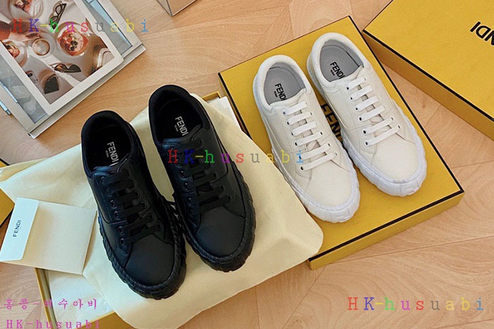 NEW 펜디 스니커즈 신상 FD 3335824