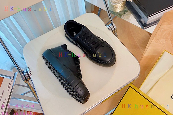 NEW 펜디 스니커즈 신상 FD 3335824