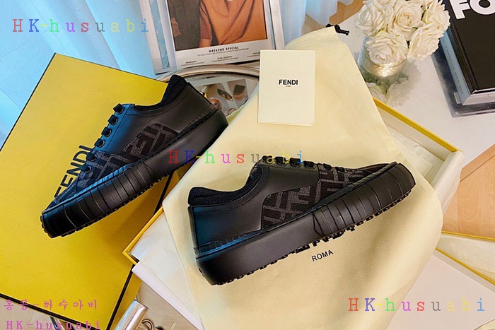 NEW 펜디 스니커즈 신상 FD 3335825
