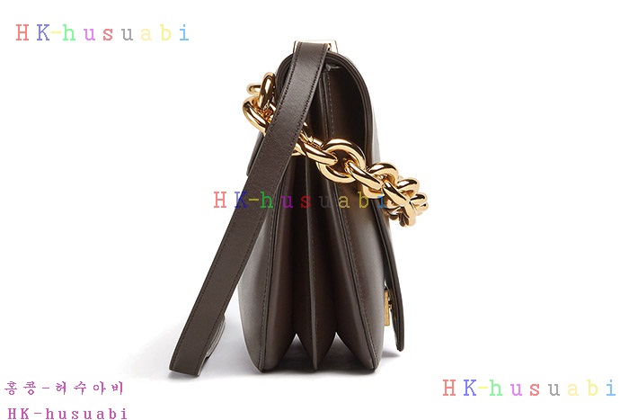 ★미러급★보테가베네타 마운트 사첼백 667399-3