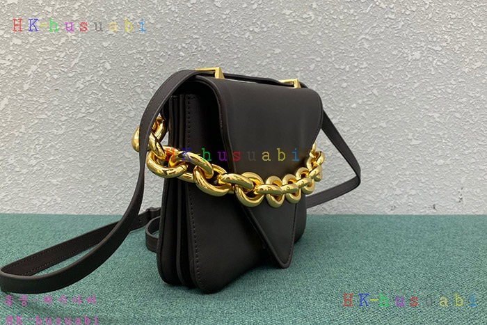 ★미러급★보테가베네타 마운트 사첼백 667399-3