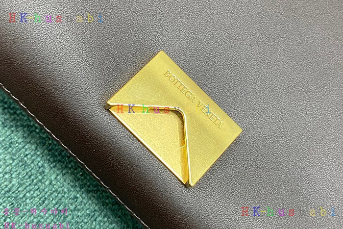 ★미러급★보테가베네타 마운트 사첼백 667399-3