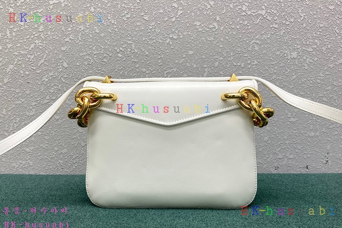 ★미러급★보테가베네타 마운트 사첼백 667399-8