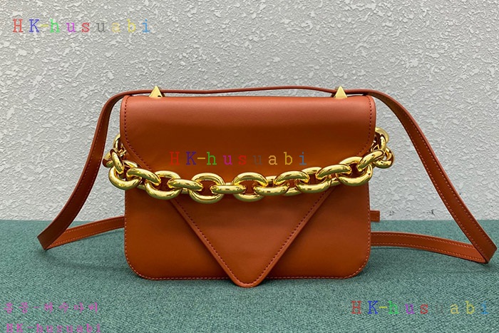 ★미러급★보테가베네타 마운트 사첼백 667399-9