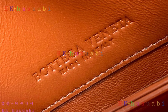 ★미러급★보테가베네타 마운트 사첼백 667399-9