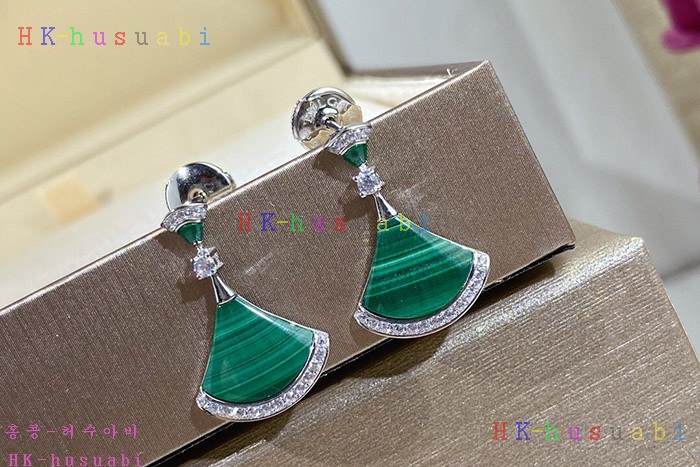 NEW 불가리 귀걸이 신상 B 1145523