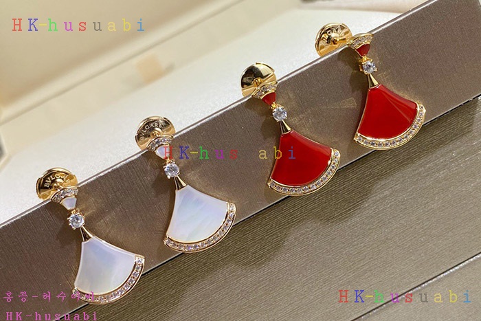 NEW 불가리 귀걸이 신상 B 1145525