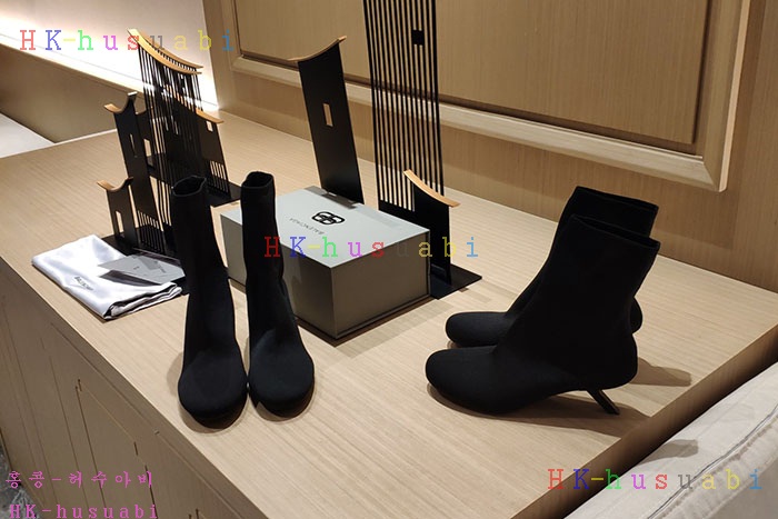 NEW 발렌시아가 부츠 신상 B 3326621