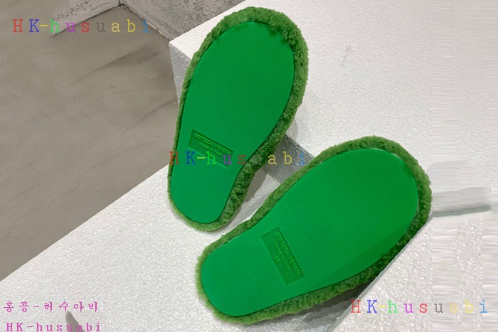 NEW 보테가베네타 슬리퍼 신상 BV 255203