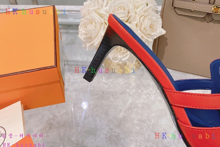 NEW 에르메스 샌들 신상 H 2477405