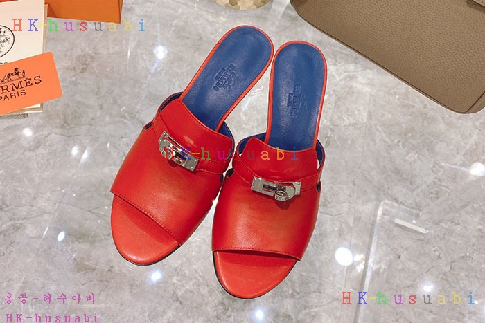 NEW 에르메스 샌들 신상 H 2477405