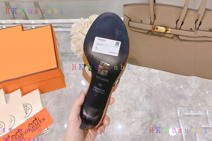 NEW 에르메스 샌들 신상 H 2477406