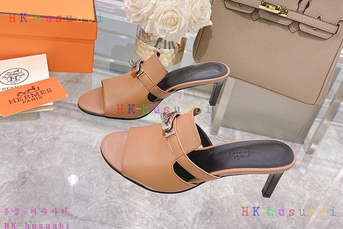 NEW 에르메스 샌들 신상 H 2477406