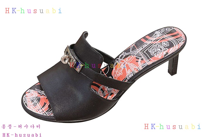 NEW 에르메스 샌들 신상 H 2477407