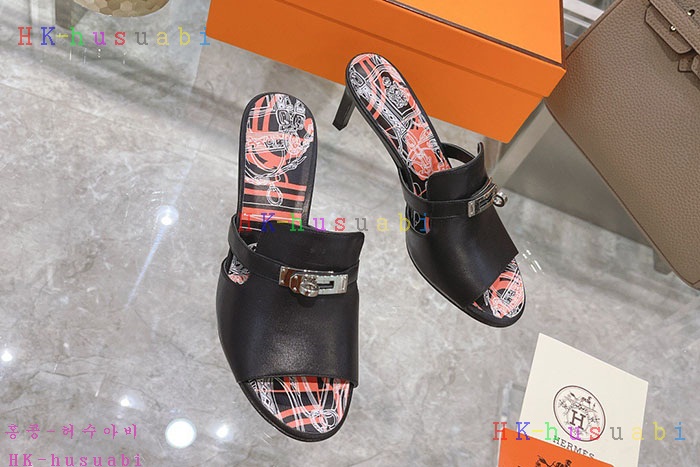 NEW 에르메스 샌들 신상 H 2477407