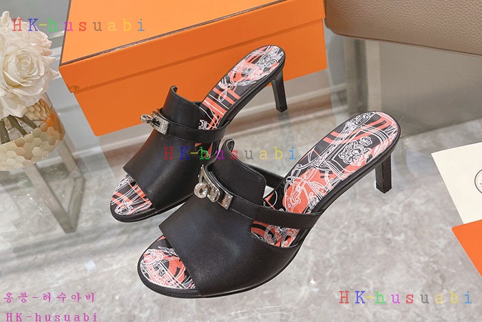 NEW 에르메스 샌들 신상 H 2477407