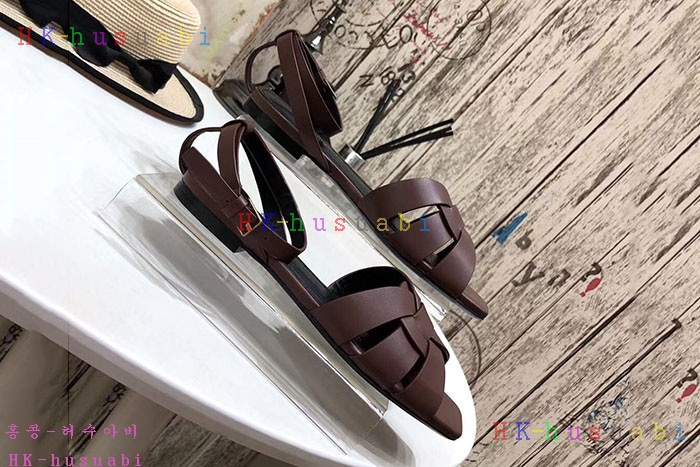 NEW 입생로랑 샌들 신상 SL 578901