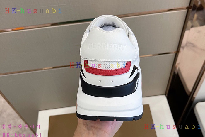 NEW 버버리 스니커즈 신상 BB 447522