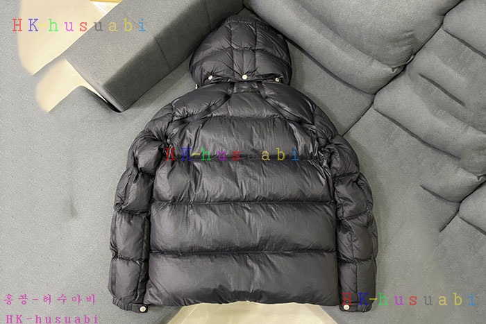 NEW 몽클레어 패딩 신상 M 4252204