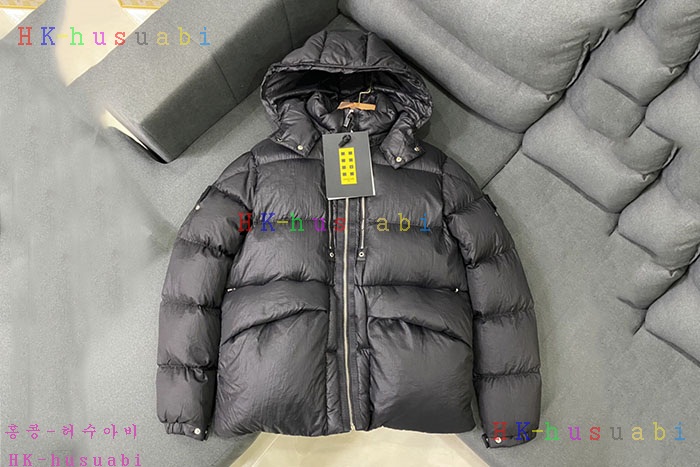 NEW 몽클레어 패딩 신상 M 4252204
