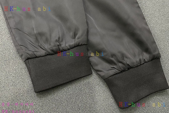 NEW 프라다 상하의 셋트 신상 P 2252510