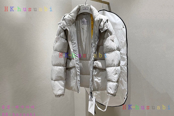 NEW 몽클레어 패딩 신상 M 252551