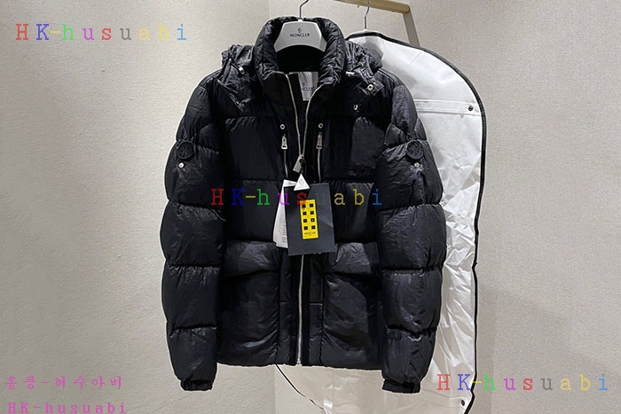 NEW 몽클레어 패딩 신상 M 252551