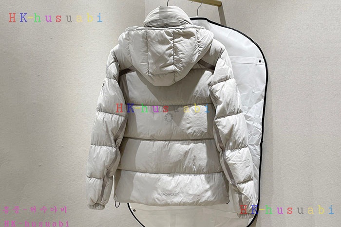 NEW 몽클레어 패딩 신상 M 252551