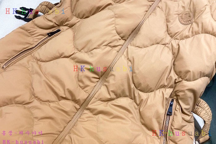 NEW 몽클레어 패딩조끼 신상 M 2528238
