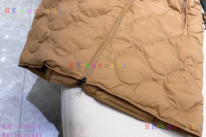 NEW 몽클레어 패딩조끼 신상 M 2528238