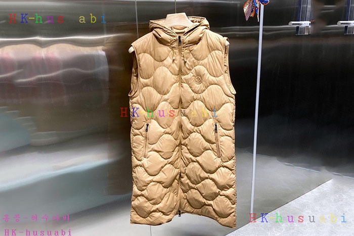 NEW 몽클레어 패딩조끼 신상 M 2528238
