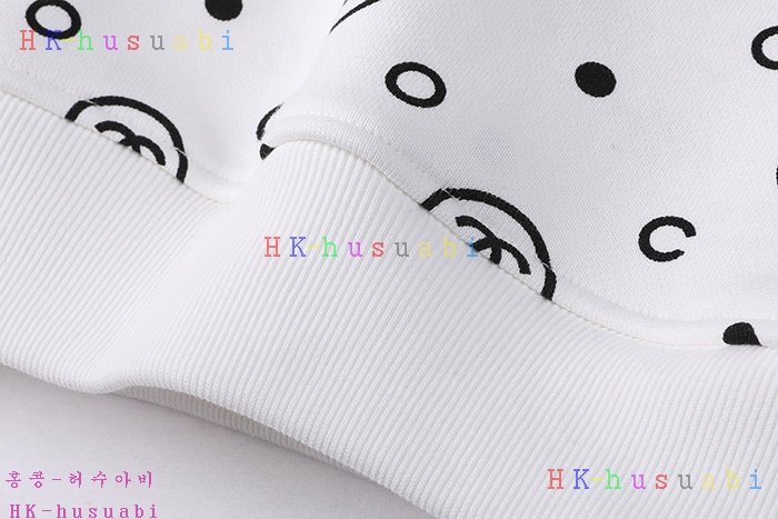 NEW 샤넬 후드티 신상 C 558241