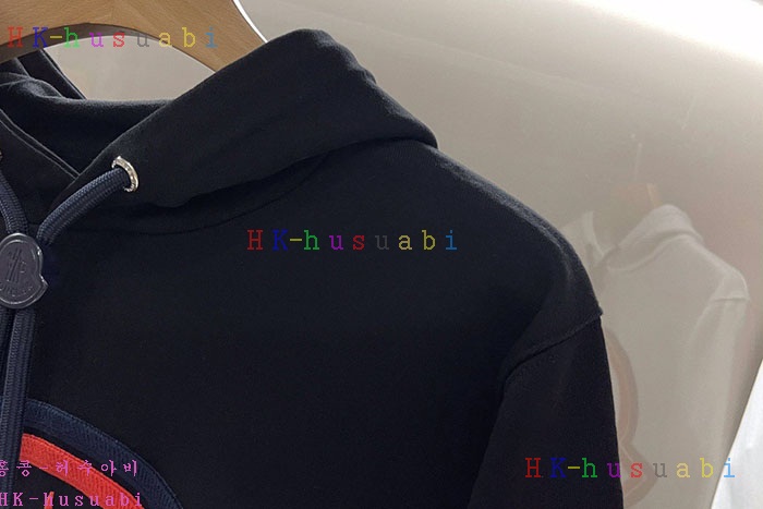 NEW 몽클레어 후드티 신상 M 252552