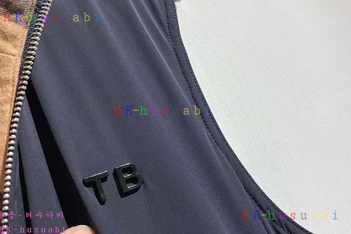 NEW 버버리 솜패딩조끼 신상 BB 2582901