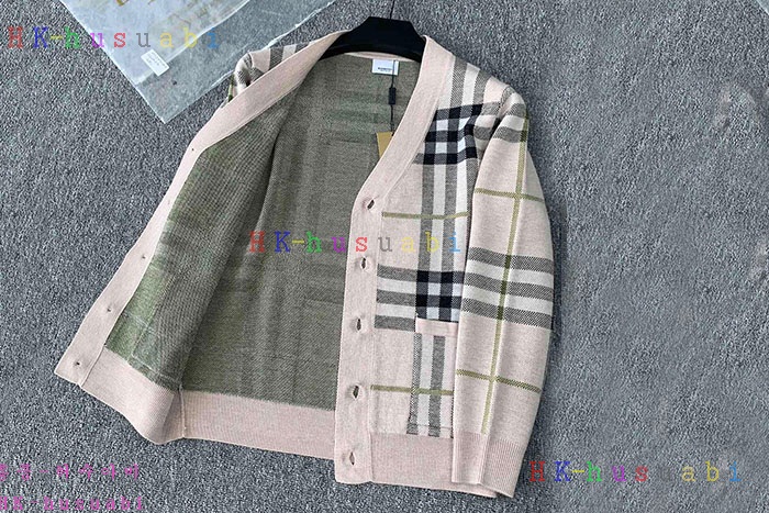 NEW 버버리 가디건 신상 BB 2582908