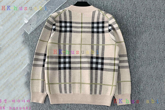 NEW 버버리 가디건 신상 BB 2582908