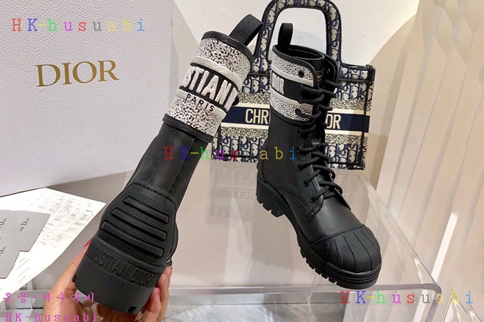 NEW 디올 부츠 신상 DR 887574