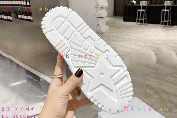 NEW 디올 스니커즈 신상 DR 885220