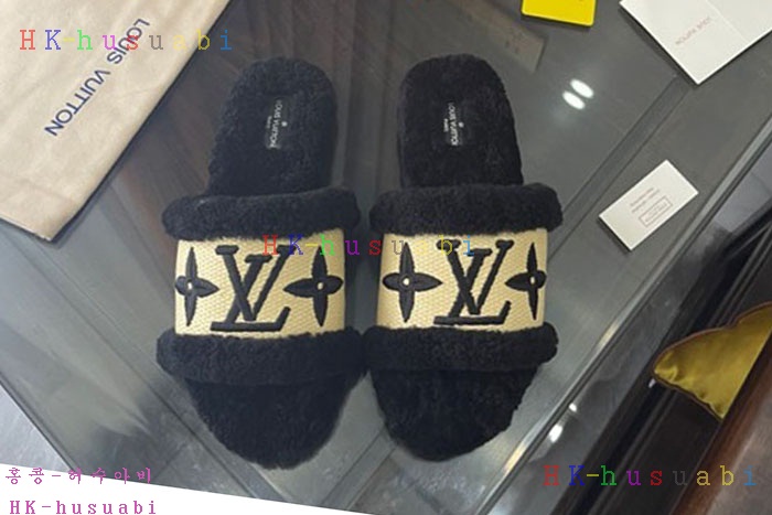 NEW 루이비통 신발 신상 LV 2256351