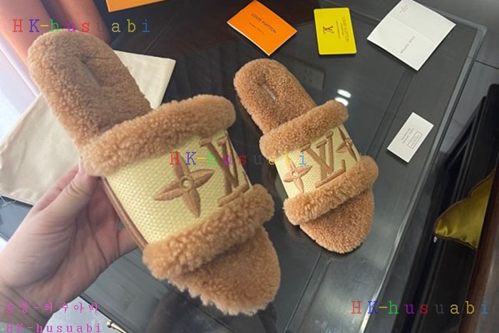 NEW 루이비통 신발 신상 LV 2256350