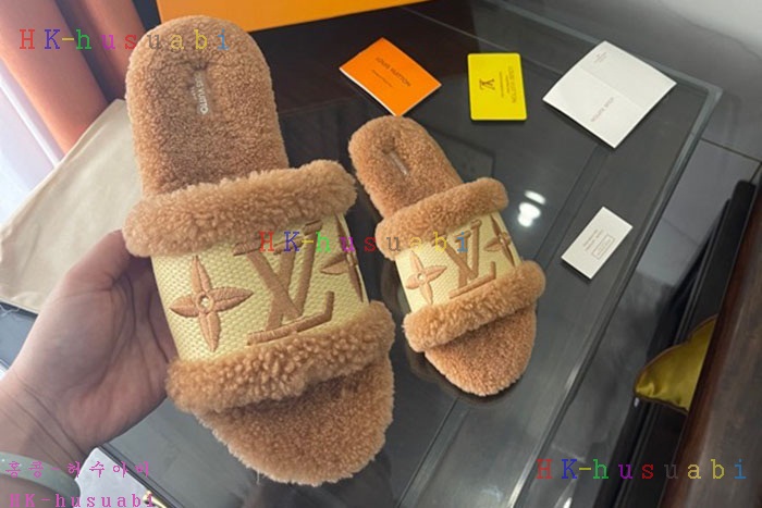 NEW 루이비통 신발 신상 LV 2256350