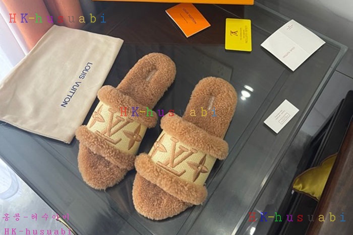 NEW 루이비통 신발 신상 LV 2256350