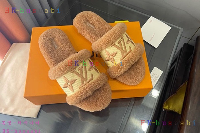 NEW 루이비통 신발 신상 LV 2256350