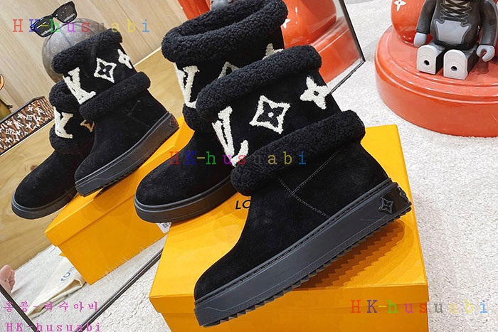 NEW 루이비통 부츠 신상 LV 2256369
