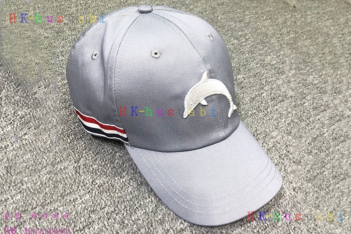 NEW 톰브라운 모자 신상 TB 558221