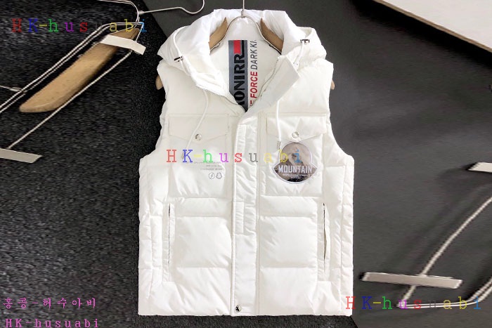 NEW 몽클레어 패딩조끼 신상 M 8857262