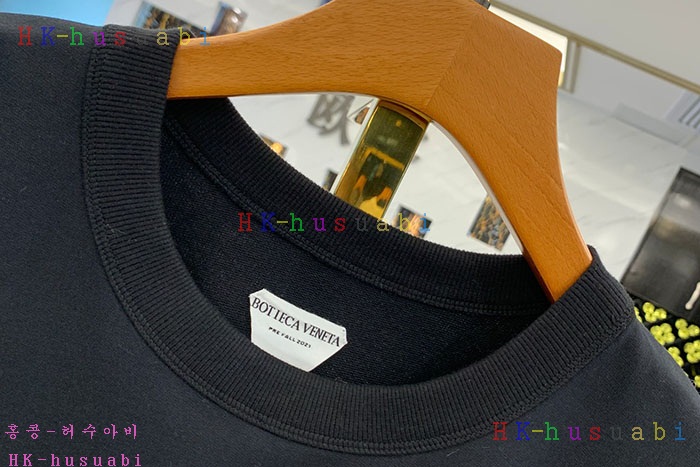 NEW 보테가베네타 긴팔티 BV 582892