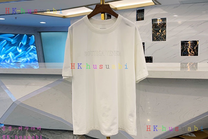 NEW 보테가베네타 긴팔티 BV 582890